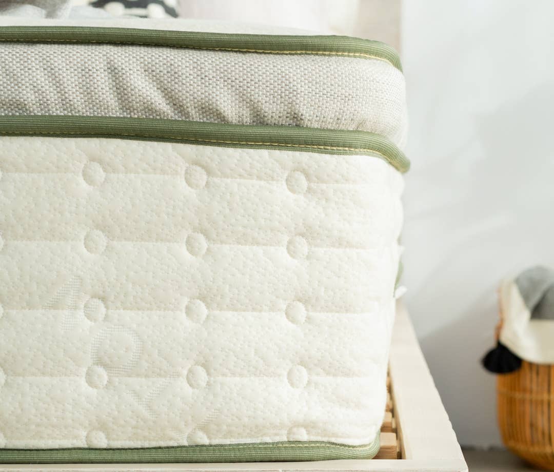 Avocado mattress details